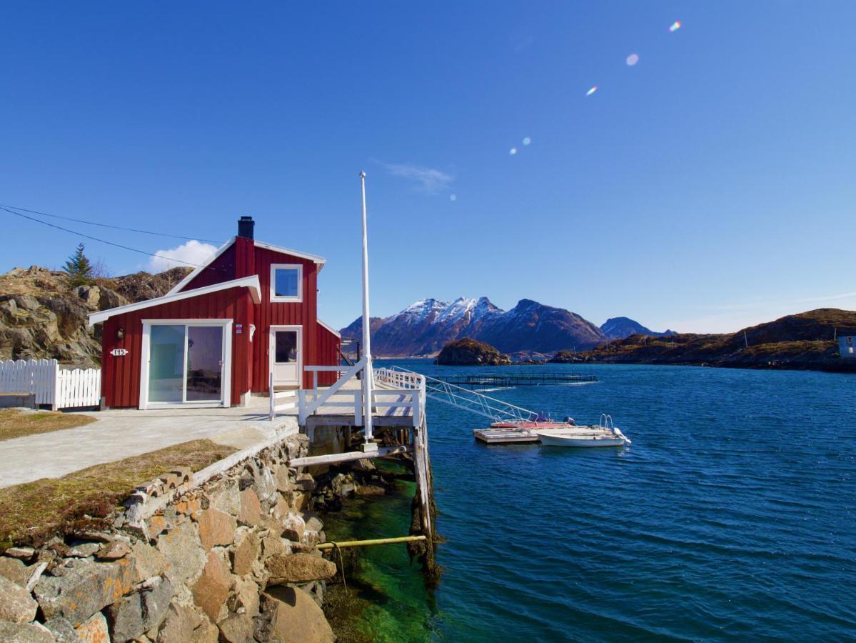 Fishermans Dock Lofoten Ballstad Exterior photo